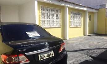 Imagem: Casa para venda possui 325 metros quadrados