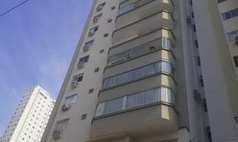 Imagem 1: Apartamento com 02 quartos sendo 01 suite, Todo reformado no Centro - Balneário Camboriú