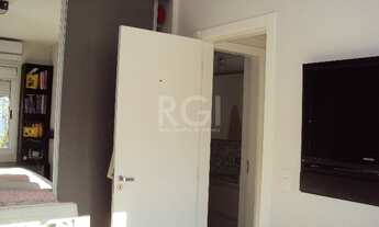 Imagem 7: Porto Alegre - Apartamento Padrão - Partenon