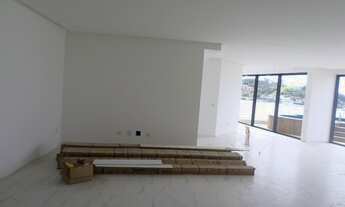 Imagem 6: Frente para o mar, alto padrão de acabamento, apartamento diferenciado com piscina!