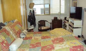 Imagem 2: Apartamento para venda possui 80m² com 2 quartos em Leblon - Rio de Janeiro - RJ