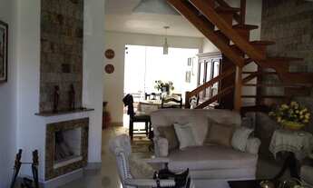 Imagem: Porto Alegre - Casa Padrão - Hípica