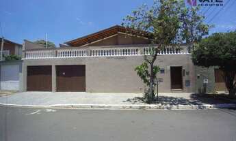 Imagem: Casa com 5 dormitórios à venda, 216 m²