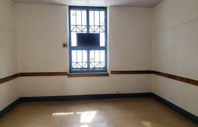 Imagem 7: Casa comercial com 774 m² na Av. Bernardo Monteiro, com 14 salas, 2 recepções e 4 vagas