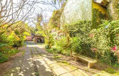 Imagem 2: Porto Alegre - Casa Padrão - Tristeza