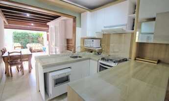 Imagem 7: Ótima casa com perfeita orientação solar, muito bem mobiliada e decorada