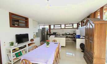 Imagem 5: Casa de condomínio para venda possui 550 metros quadrados com 5 quartos