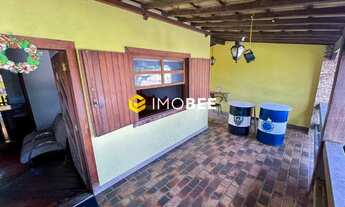 Imagem 7: CASA PADRÃO COM 4 QUARTOS, 1 SUÍTE E ÁREA GOURMET COM PISCINA, À VENDA NO BAIRRO SANTA AMÉ