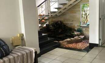 Imagem 3: Casa a venda em Vilas do Atlântico, alto padrão, 4/4 com suíte closet, área verde, 2 vagas