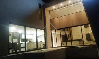 Imagem 3: Sobrado para venda com 274 metros quadrados com 4 quartos em Centro - Jaraguá do Sul - SC