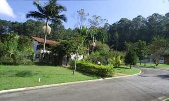 Imagem 3: Casa térrea em condomínio em Aldeia da Serra para venda com 400 metros quadrados com quatr