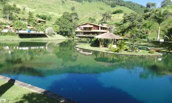 Imagem 2: Belíssima propriedade com nascente e lago