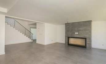 Imagem 3: Porto Alegre - Casa Padrão - Tristeza