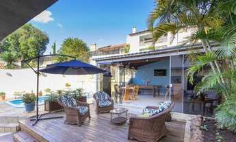 Imagem: Porto Alegre - Casa Padrão - Nonoai