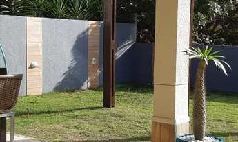 Imagem 7: Casa de condomínio para venda possui 340 metros quadrados com 4 quartos