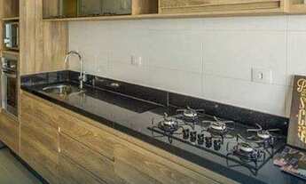 Imagem 3: CONDOMÍNIO DE FRENTE PRO MAR - 2 suítes com vagas demarcadas