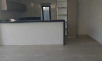 Imagem 4: Casa de condomínio para venda tem 177 metros quadrados com 3 quartos