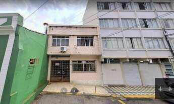 Imagem 5: Casa residencial no centro de Florianópolis, ideal para investimento e rentabilidade