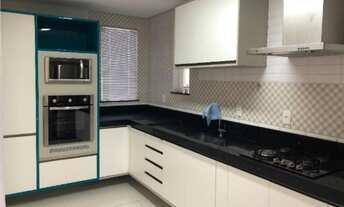 Imagem 6: Casa de condomínio para venda tem 300 metros quadrados com 3 quartos em Tarumã - Manaus