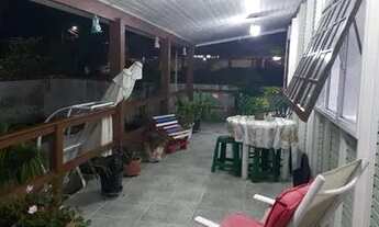 Imagem 2: Casa à venda no bairro Massaguaçu - Caraguatatuba/SP