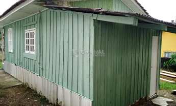 Imagem 7: Casa de madeira com 02 dormitórios