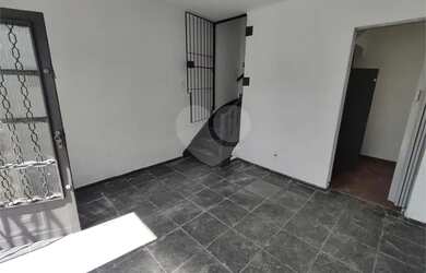 Imagem 2: São Paulo - Casa Padrão - SANTANA