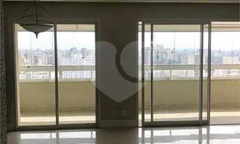 Imagem 5: Apto com 170m2 rico em armários, 3 suites 3 vagas de garagem +depósito, alto,Vista Pq Ibir