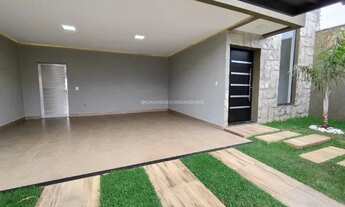 Imagem: Casa para aluguel, 3 quartos, 1 suíte