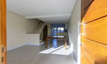 Imagem 2: Casa em Hípica Casa com 3 dormitórios