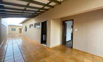 Imagem 3: Casa com 3 dormitórios para alugar, 170 m² por R$ 2.200,00/mês - Brasília - Londrina/PR