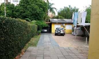 Imagem 6: Casa para Venda - 220m², 2 dormitórios, 5 vagas - Teresópolis