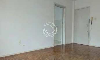 Imagem 2: Apartamento para venda tem 65 metros quadrados com 3 quartos em Trindade - Florianópolis