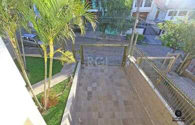 Imagem 4: Casa para Venda - 445.52m², 4 dormitórios, sendo 4 suites, 4 vagas - Teresópolis