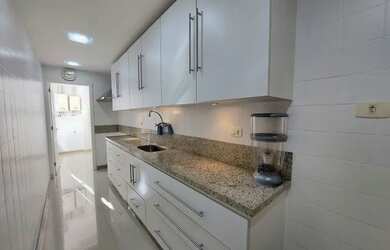 Imagem 7: Excelente apartamento reformado no Humaitá