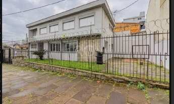 Imagem 3: Casa para Venda - 220m², 3 dormitórios, sendo 2 suites, 2 vagas - Partenon