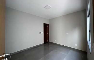 Imagem: Casa para venda com 3 quartos em Jardim