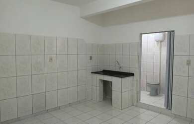 Imagem 5: Alugo um cômodo com banheiro