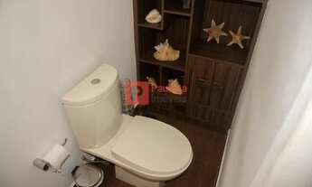 Imagem 4: Sobrado à venda, com 195m², recém reformado, com 03 dormitórios e 02 vagas de garagem, na