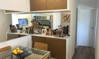 Imagem 6: Alugo apartamento 2 Quartos com Suíte Semi-Mobiliado na Barra da Tijuca