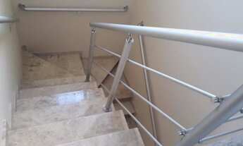 Imagem 2: Sobrado para venda possui 125 metros quadrados com 3 quartos em Jardim das Flores - Osasco