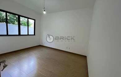 Imagem 7: Casa à venda com 4 quartos sendo 3 suítes, 150 m² na Várzea - Teresópolis/RJ