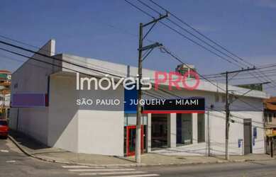Imagem 2: Prédio comercial de esquina com renda