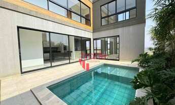 Imagem 2: Casa à Venda em Condomínio Fechado com 04 Quartos no Bairro Vila do Golf em Ribeirão Preto