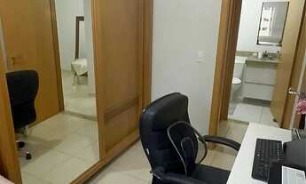 Imagem 3: APARTAMENTO MOBILIADO | ANDAR ALTO | RECÉM-PINTADO | 2 VAGAS COBERTAS