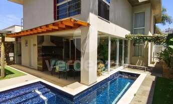 Imagem 2: Sobrado, 4 dormitórios, 2 escritóros suítes e piscina no Swiss-Park Campinas