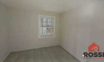 Imagem 3: CASA NO CENTRO Casa com 2 dormitórios