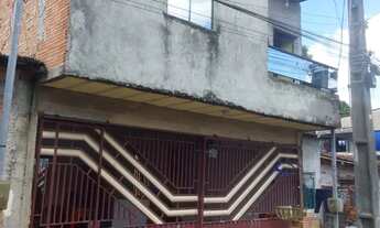 Imagem 2: CASA 2 PAVIMENTOS À VENDA | SUÍTE COM VARANDA | QUINTAL