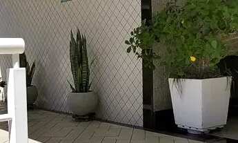 Imagem 3: Apartamento a venda com 4 quartos sendo 3 suítes e vista mar de todos os cômodos no Estrei