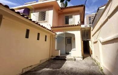 Imagem: LOCAÇÃO Casa tradicional com grande potencial