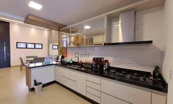 Imagem 4: Casa de alto padrão com 3 suítes e piscina aquecida em Fátima II, Pouso Alegre